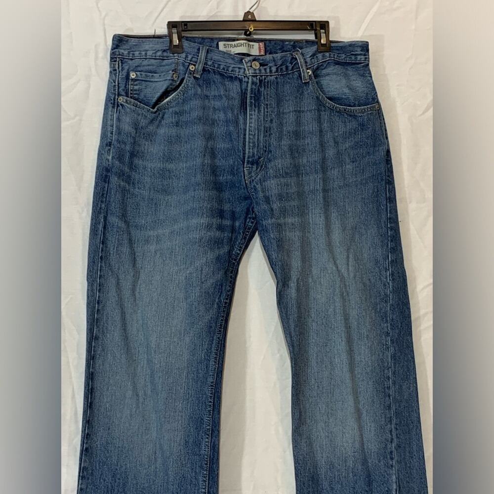 Levi’s 505 straight leg men’s 38x32